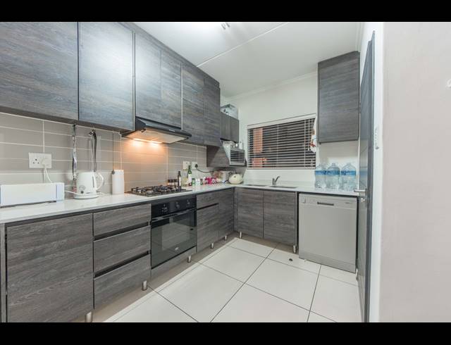 2 BEDROOM APARTMENT FOR SALE IN BROADACRES